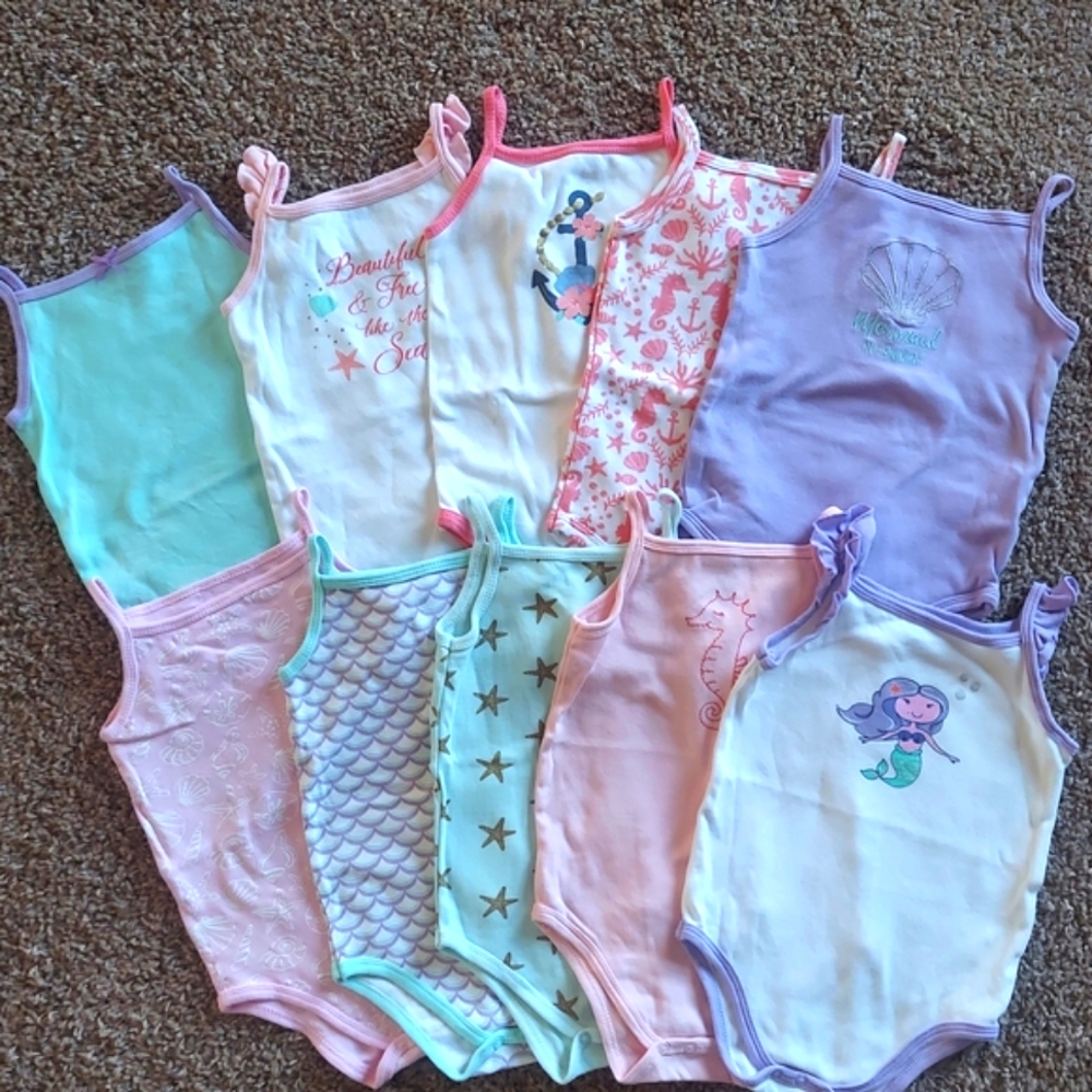 Colorful Baby Onesies Set